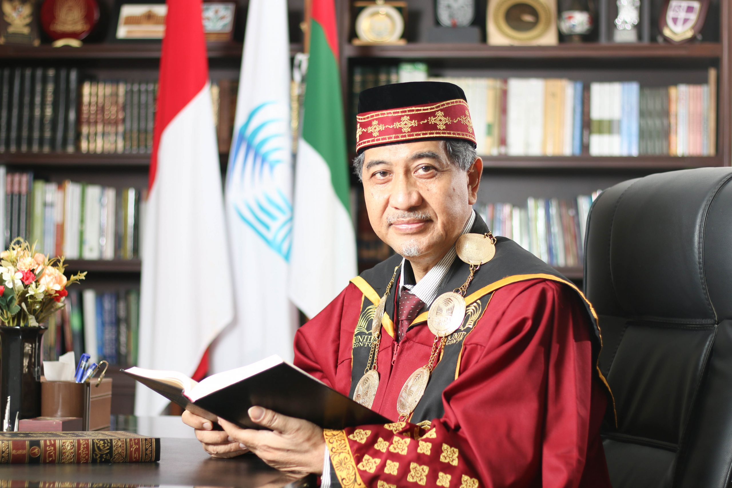 Prof. Dr. Hamid Fahmy Zarkasyi, M.A. Ed., M.Phil.